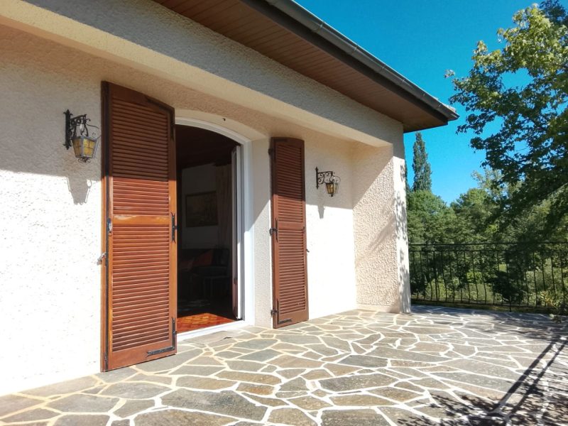Belle Maison dans Charmant Village, Plein-Pied, 4 Chambres, Beau Jardin, Près de Mortemart - Haute-Vienne